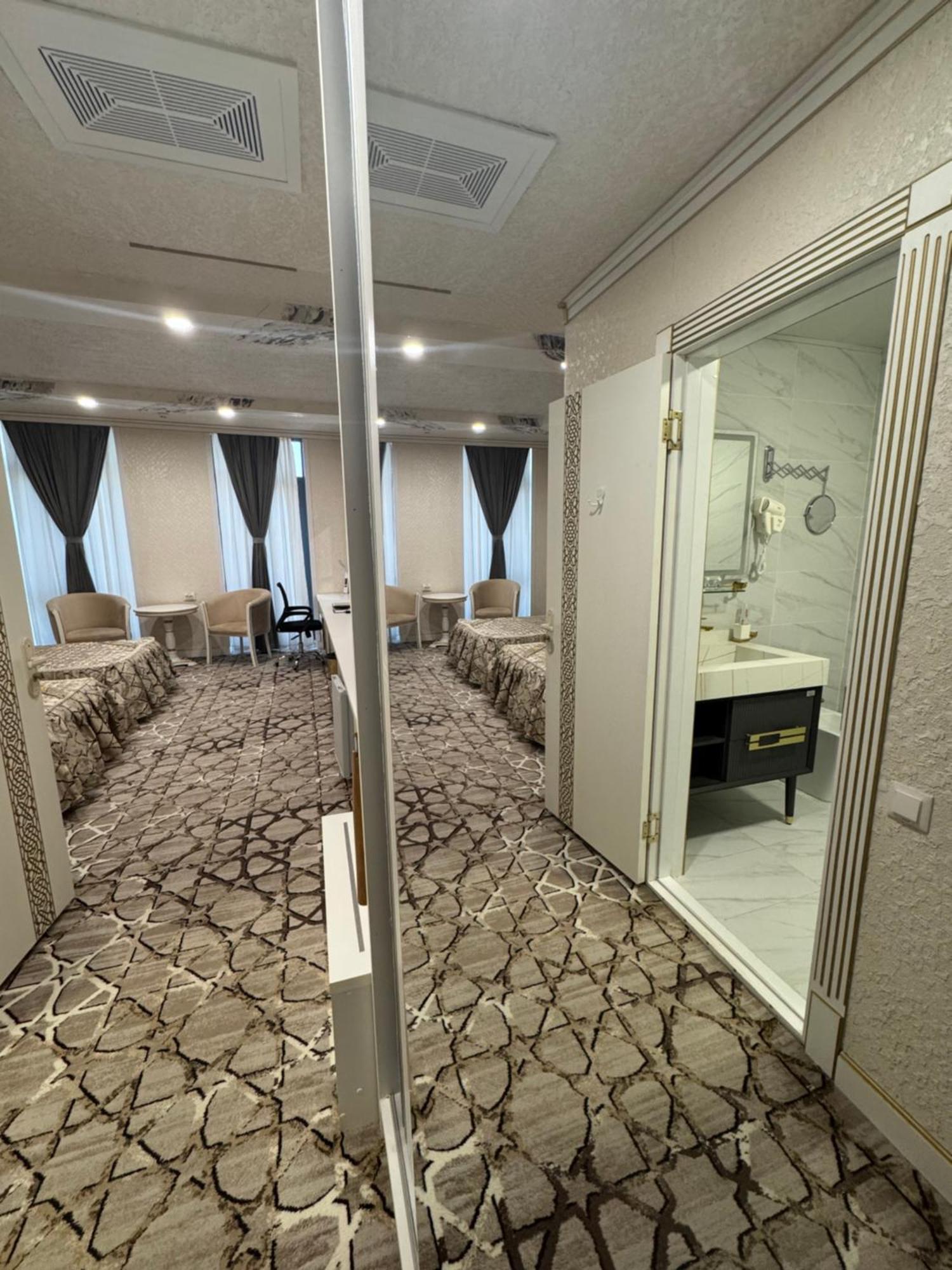Bukhara City Hotel Turon City Plaza Exterior foto